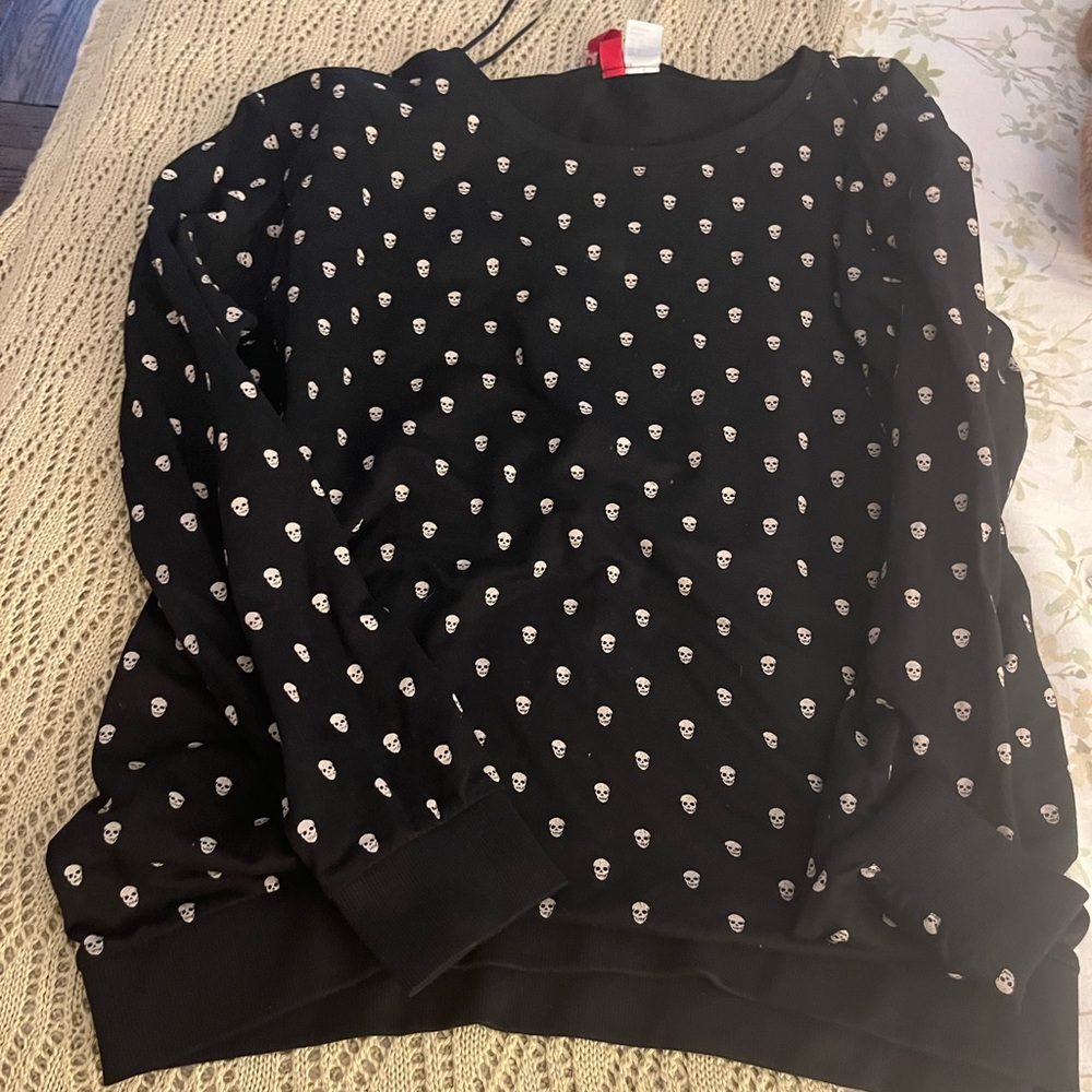 H&M thin sweatshirt